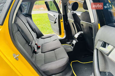 Хэтчбек Audi A3 2004 в 