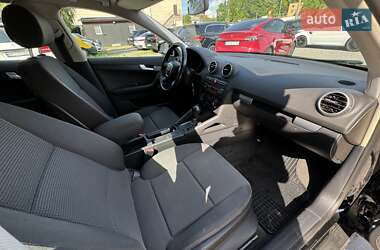 Хетчбек Audi A3 2006 в 