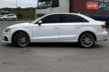 Седан Audi A3 2015 в 