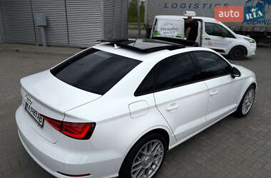 Седан Audi A3 2015 в 