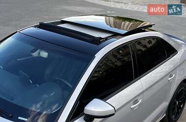 Седан Audi A3 2016 в 