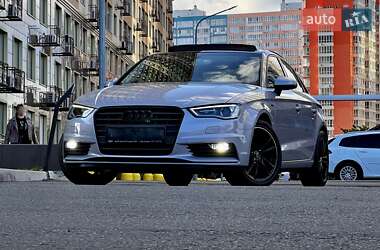 Седан Audi A3 2016 в 