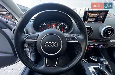 Седан Audi A3 2016 в 