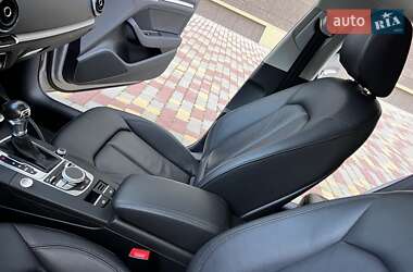 Седан Audi A3 2016 в 