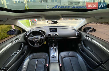 Седан Audi A3 2015 в 