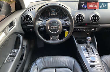 Седан Audi A3 2015 в 