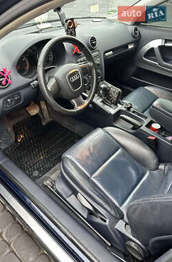 Хэтчбек Audi A3 2006 в 