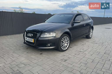 Хэтчбек Audi A3 2009 в 