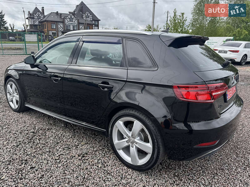 Хэтчбек Audi A3 2017 в Луцке