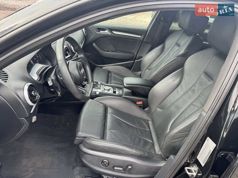 Хэтчбек Audi A3 2017 в Луцке