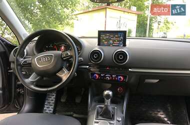 Хэтчбек Audi A3 2014 в 