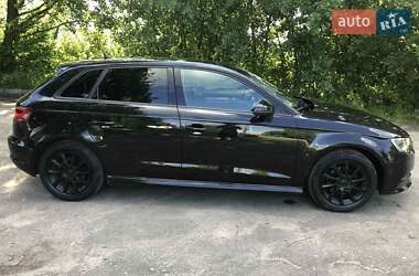 Хэтчбек Audi A3 2014 в 