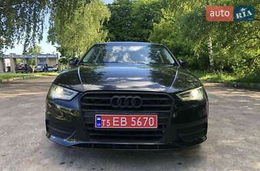 Хэтчбек Audi A3 2014 в 