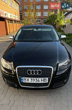 Хэтчбек Audi A3 2006 в 