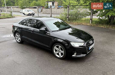 Седан Audi A3 2016 в 