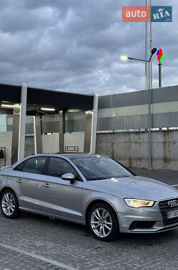 Седан Audi A3 2016 в 