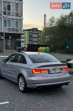 Седан Audi A3 2016 в 