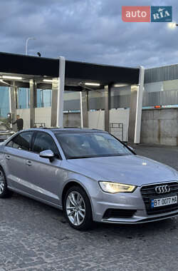 Седан Audi A3 2016 в 