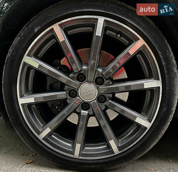 Седан Audi A3 2015 в Львове