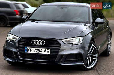 Седан Audi A3 2019 в Кривому Розі