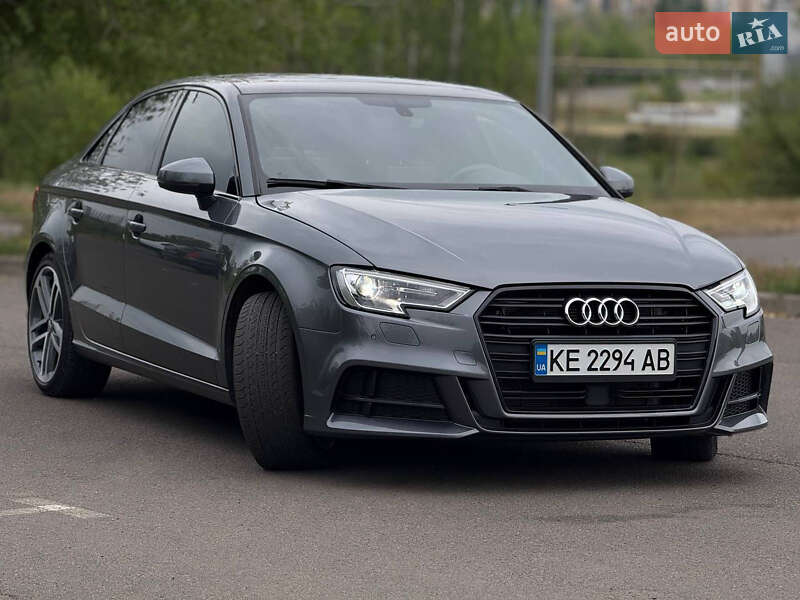 Седан Audi A3 2019 в Кривом Роге