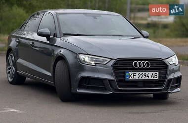 Седан Audi A3 2019 в 