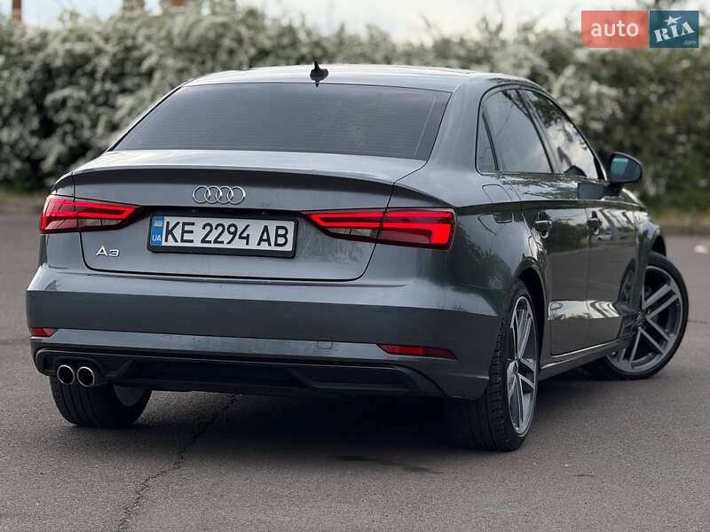 Седан Audi A3 2019 в Кривом Роге