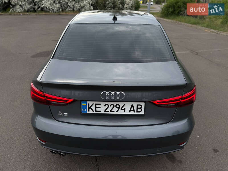 Седан Audi A3 2019 в Кривом Роге