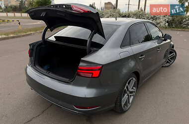 Седан Audi A3 2019 в 