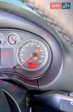 Хэтчбек Audi A3 2005 в 