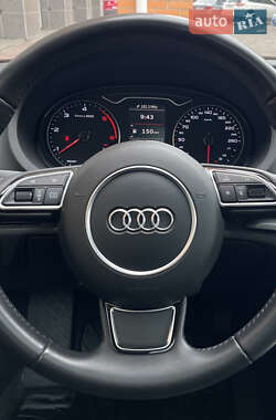 Хэтчбек Audi A3 2016 в 