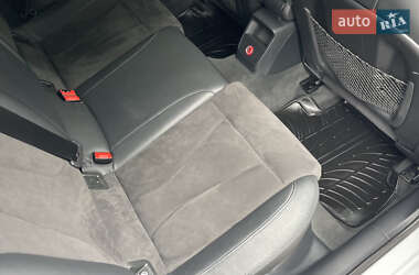 Хэтчбек Audi A3 2016 в 