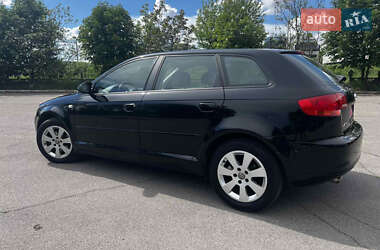 Хэтчбек Audi A3 2006 в 