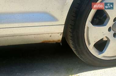 Хетчбек Audi A3 2004 в 