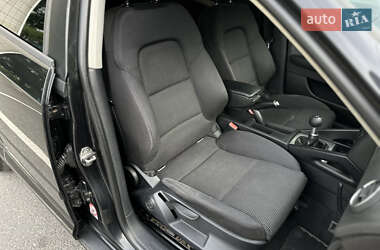 Хетчбек Audi A3 2004 в 