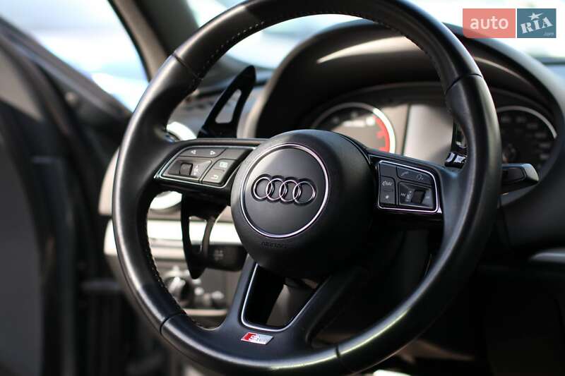 Седан Audi A3 2017 в Виннице