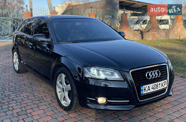 Хетчбек Audi A3 2011 в 