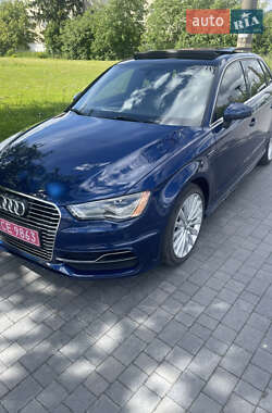 Хэтчбек Audi A3 2016 в Львове