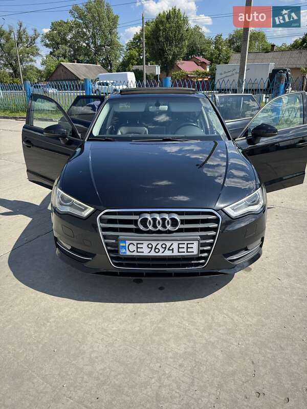 Хэтчбек Audi A3 2015 в Черновцах