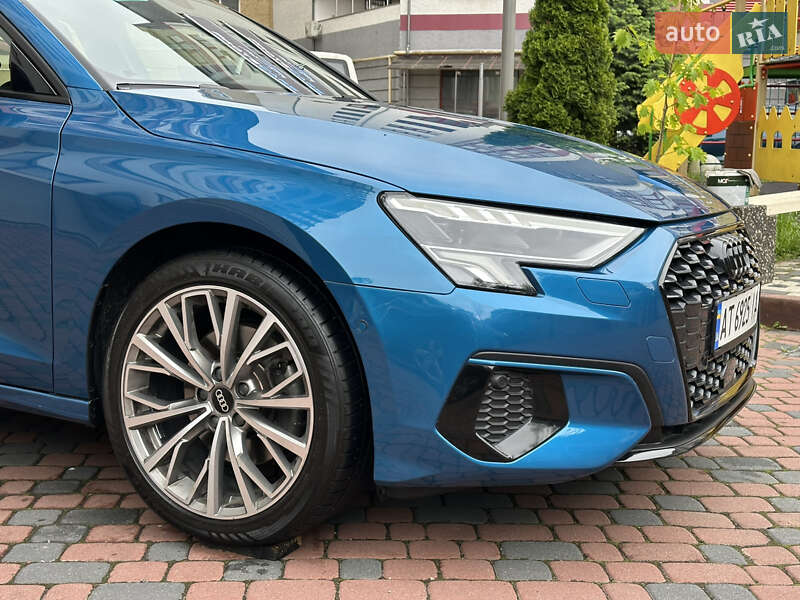 Хэтчбек Audi A3 2021 в Ивано-Франковске