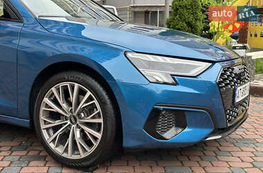 Хэтчбек Audi A3 2021 в 