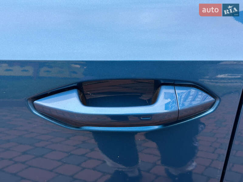Хэтчбек Audi A3 2021 в Ивано-Франковске