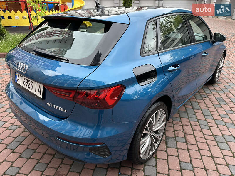 Хэтчбек Audi A3 2021 в Ивано-Франковске