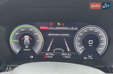 Хэтчбек Audi A3 2021 в 