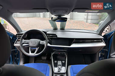 Хэтчбек Audi A3 2021 в 
