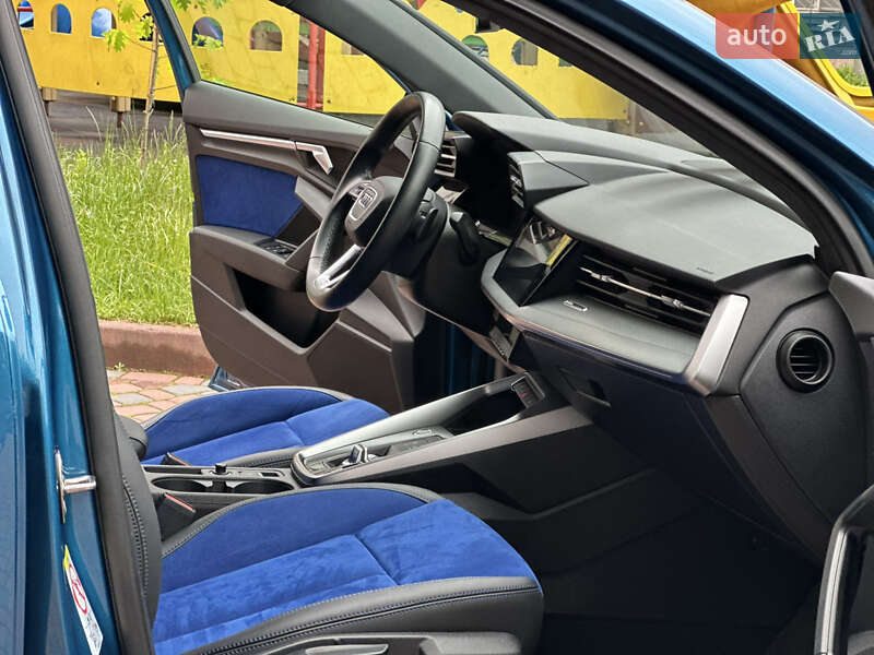 Хэтчбек Audi A3 2021 в Ивано-Франковске