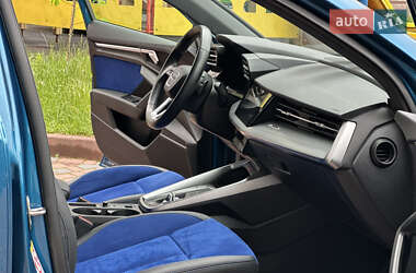 Хэтчбек Audi A3 2021 в 