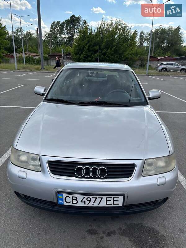 Хэтчбек Audi A3 2001 в Киеве