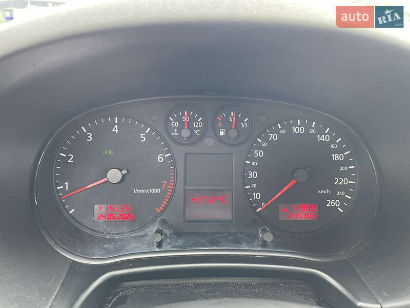 Хэтчбек Audi A3 2001 в Черкассах