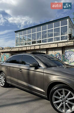 Седан Audi A3 2014 в 